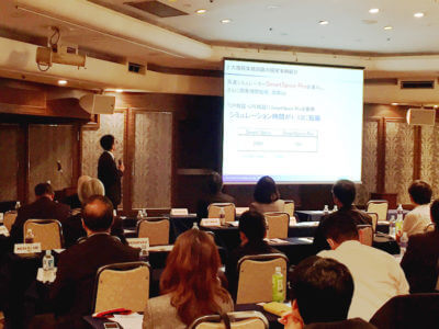 Silvaco surge2018で内藤電誠工業株式会社の社員が講演している様子